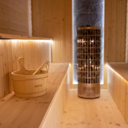 Pensjonat Laworta Ski ウストシキ・ドルネ エクステリア 写真